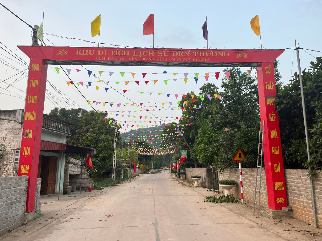 Những đổi thay ở xã nông thôn mới Đông Sơn|https://huonggian.yendung.bacgiang.gov.vn/web/uy-ban-nhan-dan-xa-dong-son-yen-the/chi-tiet-tin-tuc/-/asset_publisher/M0UUAFstbTMq/content/nhung-oi-thay-o-xa-nong-thon-moi-ong-son